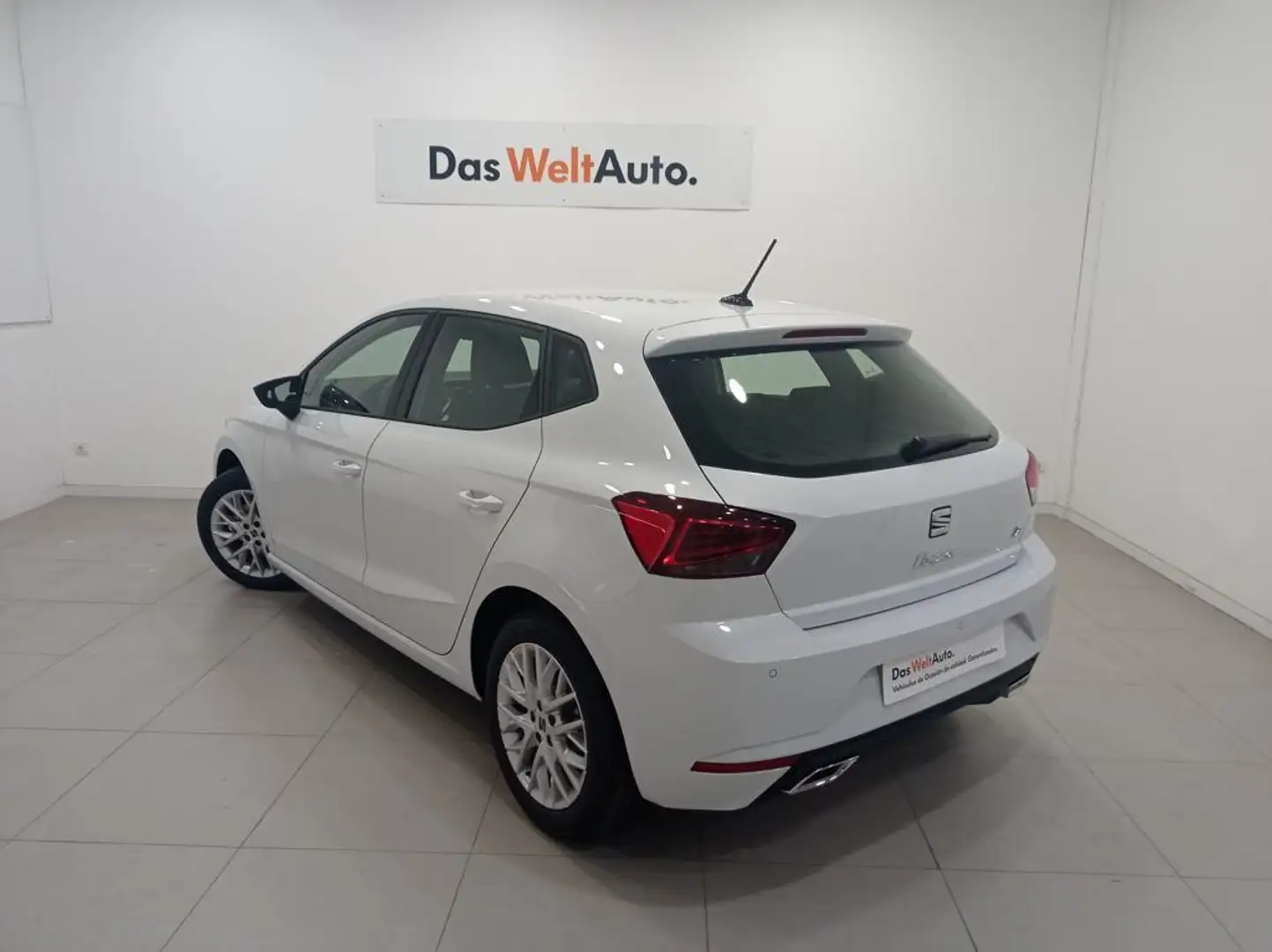 SEAT Ibiza 1.0 TSI S&S FR XS 110 Blanc - 2