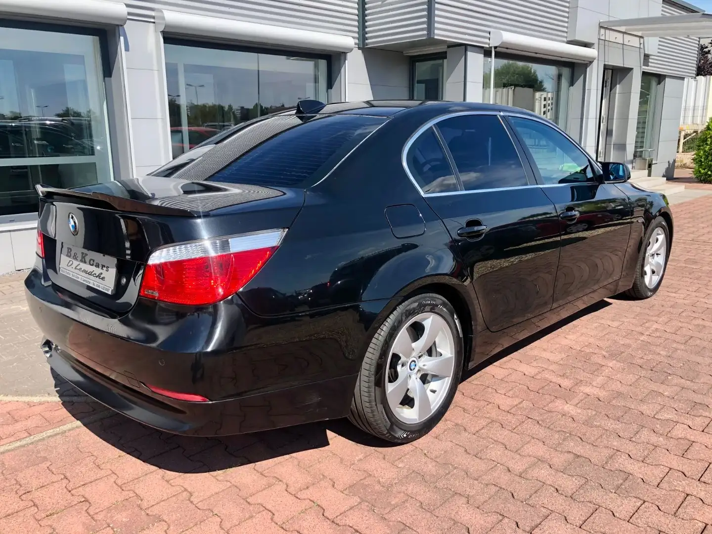 BMW 523 i /Leder/Schiebedach/Sitzhz. Schwarz - 2