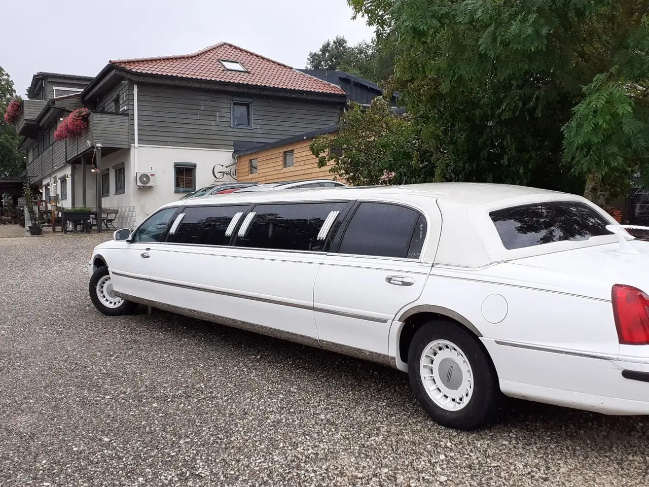 Lincoln Town Car