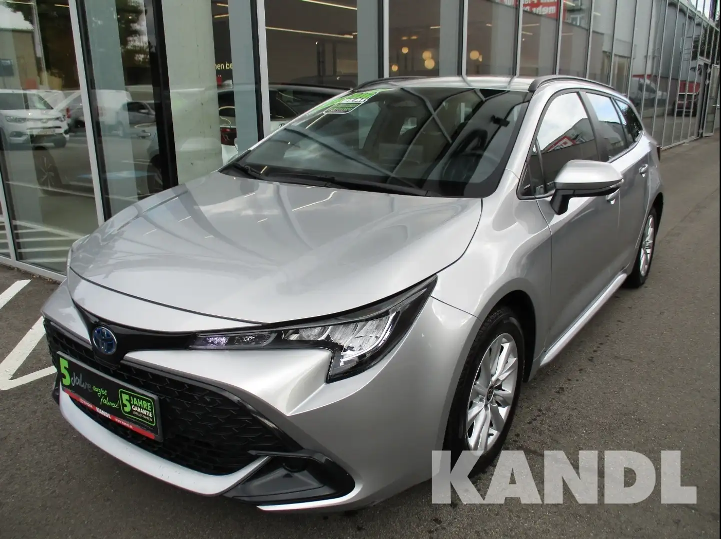 Toyota Corolla 1.8 Hybrid Touring Sports Active Grau - 1