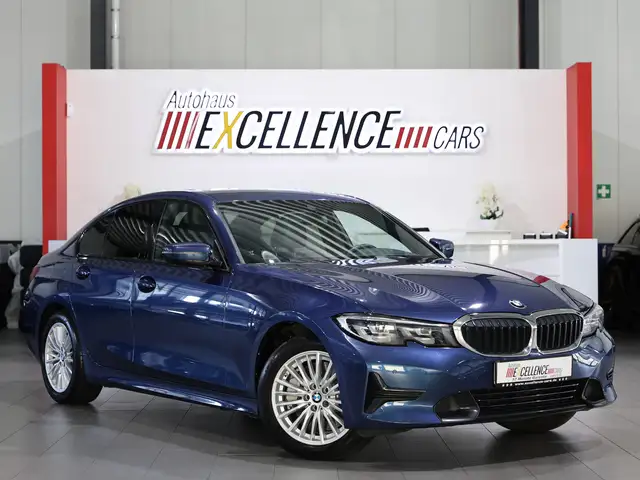 BMW 330 330i SHADOW SPORT-LINE / SCHIEBEDACH,LED,LEDER