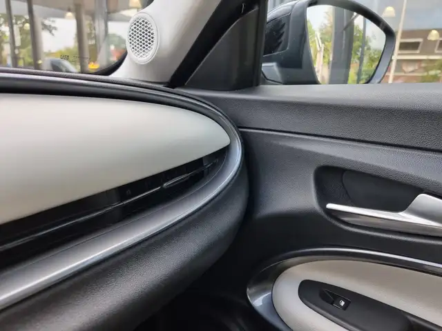 Fiat 600 view 27