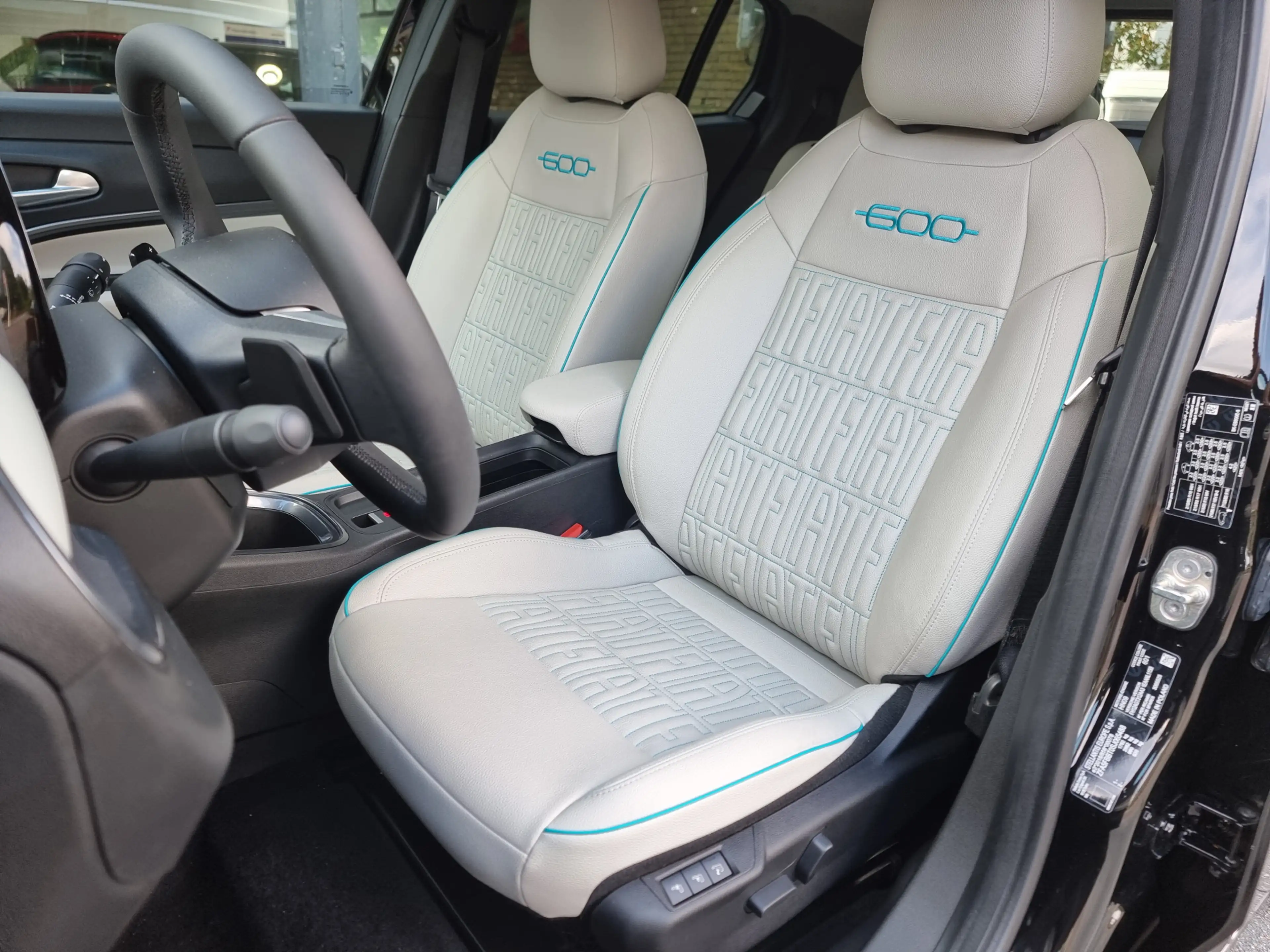 Fiat 600 1.2 Hybrid La Prima | Alle opties | Massage stoel — photo 15
