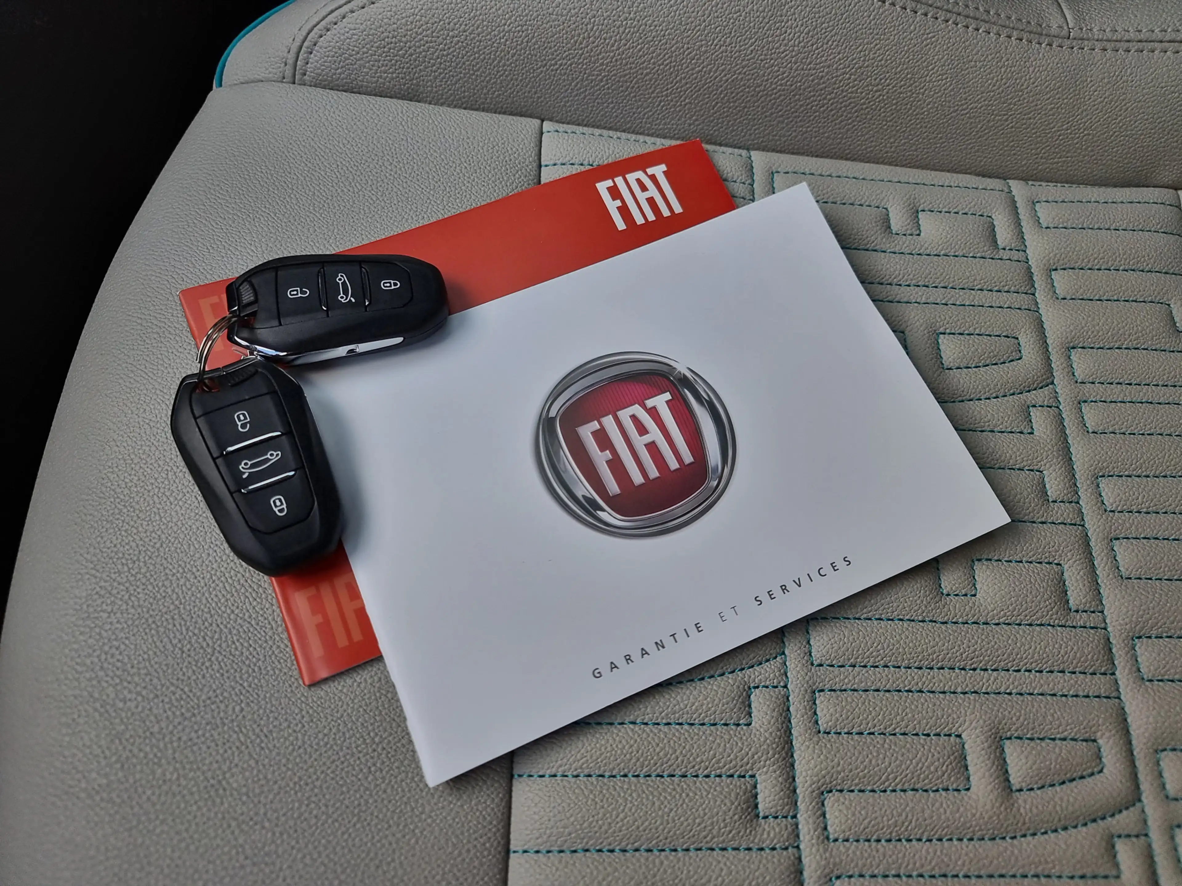Fiat 600 1.2 Hybrid La Prima | Alle opties | Massage stoel — photo 38