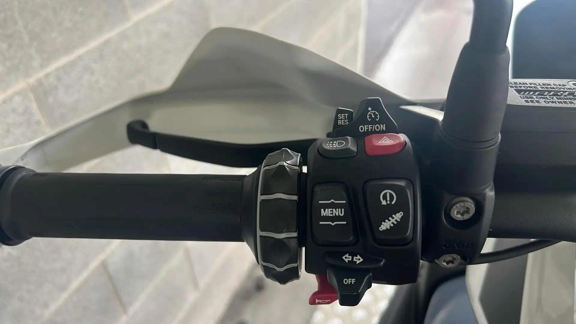 BMW R 1250 GS CAMPAGNA PROVA RISCATTA O RENDI. Bianco - 2