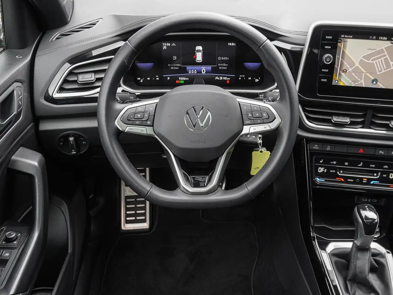 Volkswagen T-Roc 1.5 TSI DSG R-Line PANO MASSAGE NAVI LED, миниатюра 13