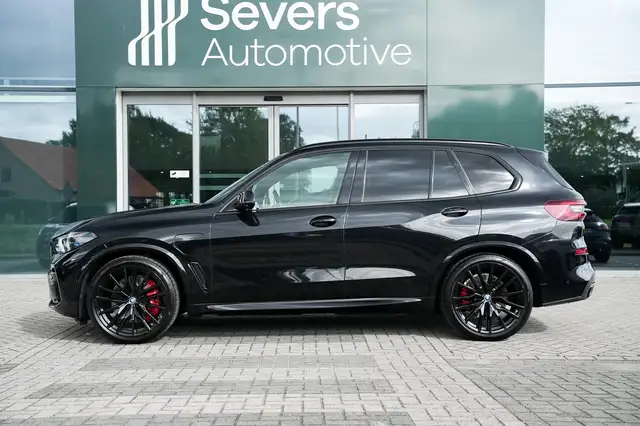 BMW X5 view 5