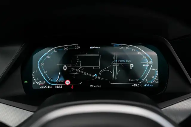 BMW X5 view 13