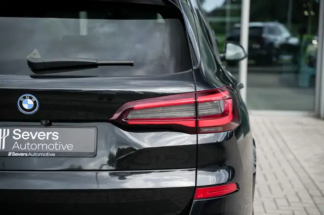BMW X5 view 29