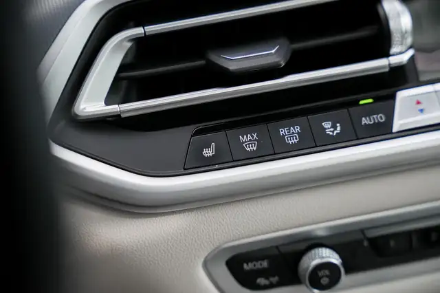 BMW X5 view 17