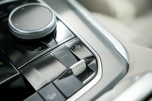 BMW X5 view 20