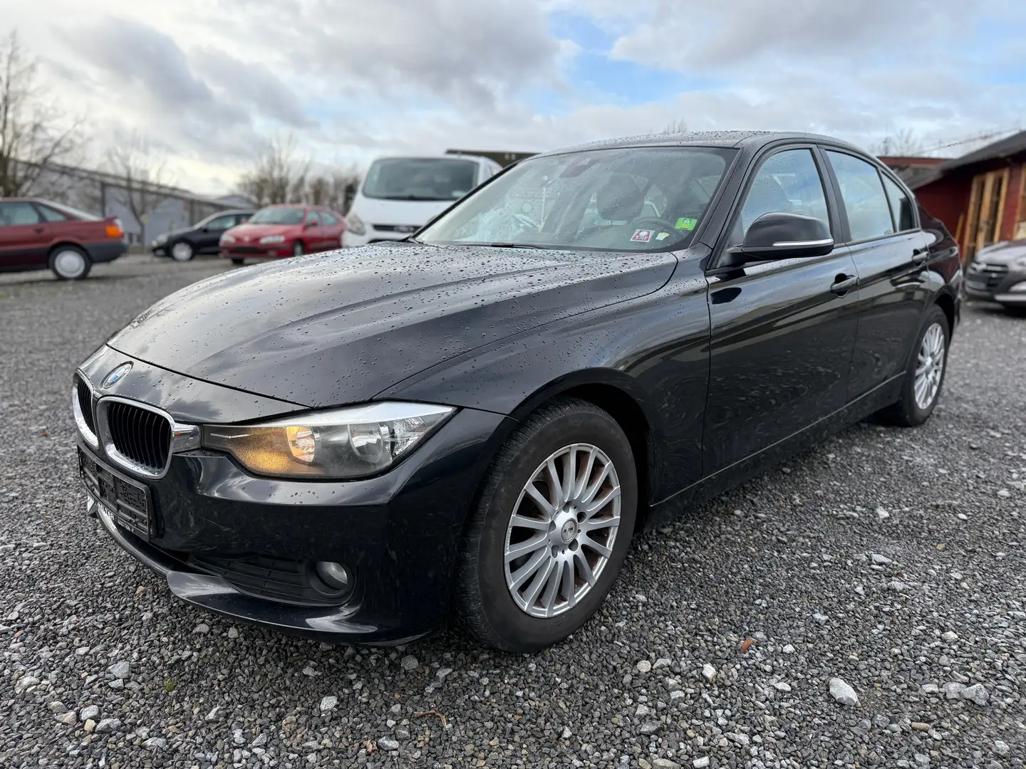 BMW 316 316 d *Navi*AHK*PDC Schwarz - 2
