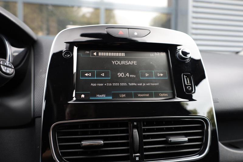 Renault Clio Estate 0.9 TCe Zen |Keyless |Cruise Control |Navi — photo 16