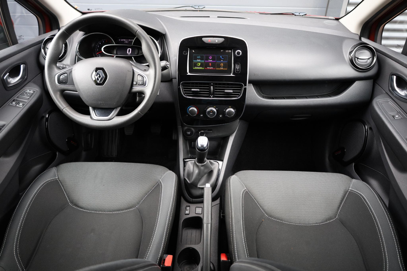 Renault Clio Estate 0.9 TCe Zen |Keyless |Cruise Control |Navi — photo 13