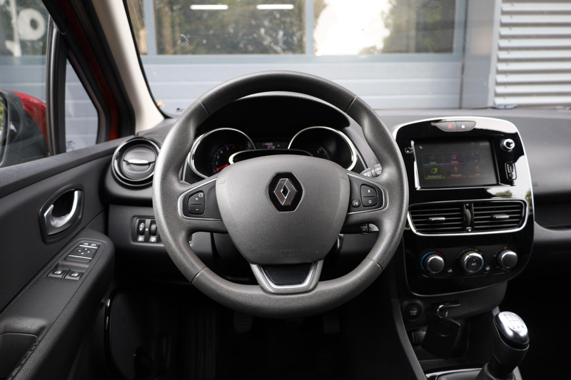 Renault Clio Estate 0.9 TCe Zen |Keyless |Cruise Control |Navi — photo 31
