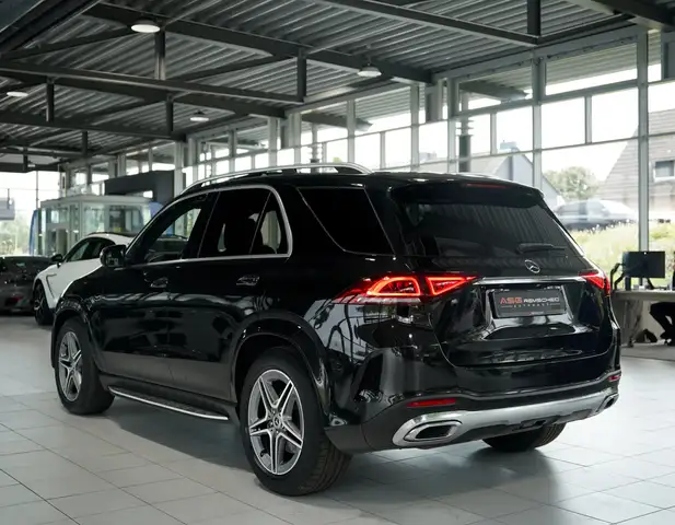 Mercedes-Benz Gle view 10