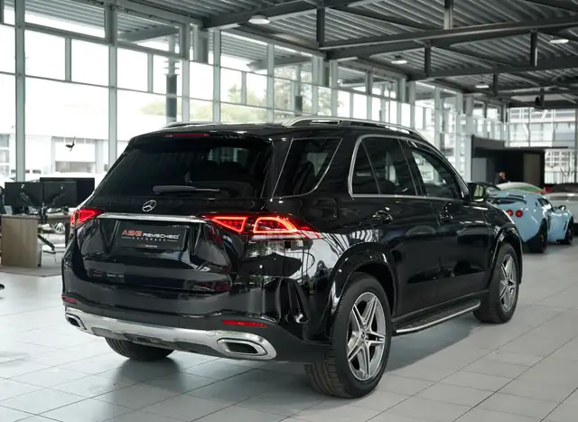Mercedes-Benz Gle view 8