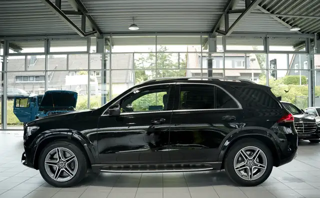 Mercedes-Benz Gle view 11