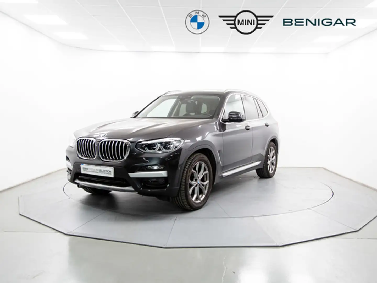 BMW X3 xDrive 20dA Gris - 1
