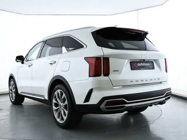 Kia Sorento view 4