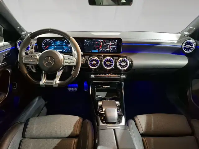 Mercedes-Benz Cla view 5