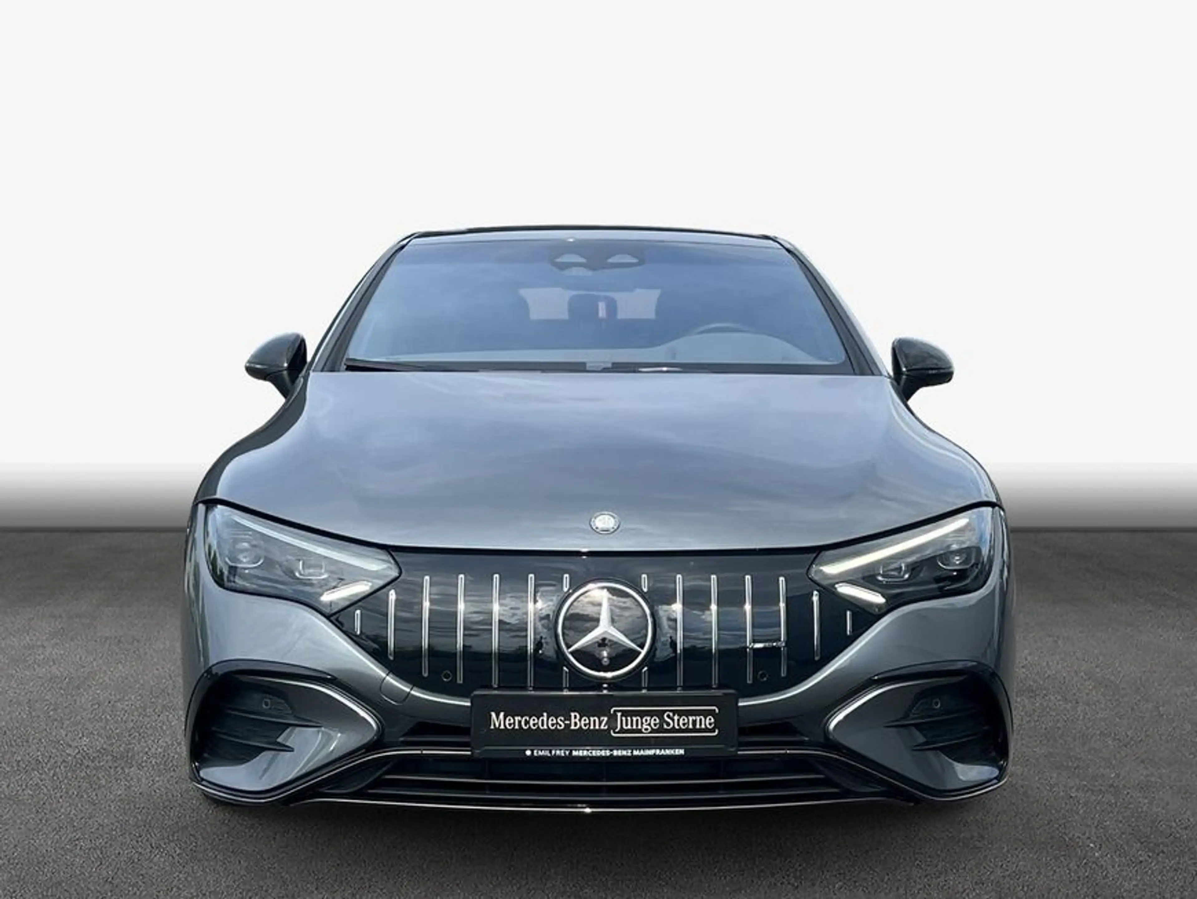 Mercedes-Benz EQE 43 EQE — photo 3
