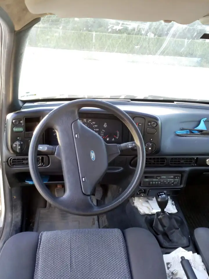 Ford Scorpio 2,4i GL / V6-Zylinder, robuste Rarität-Oldtimer, foto 9