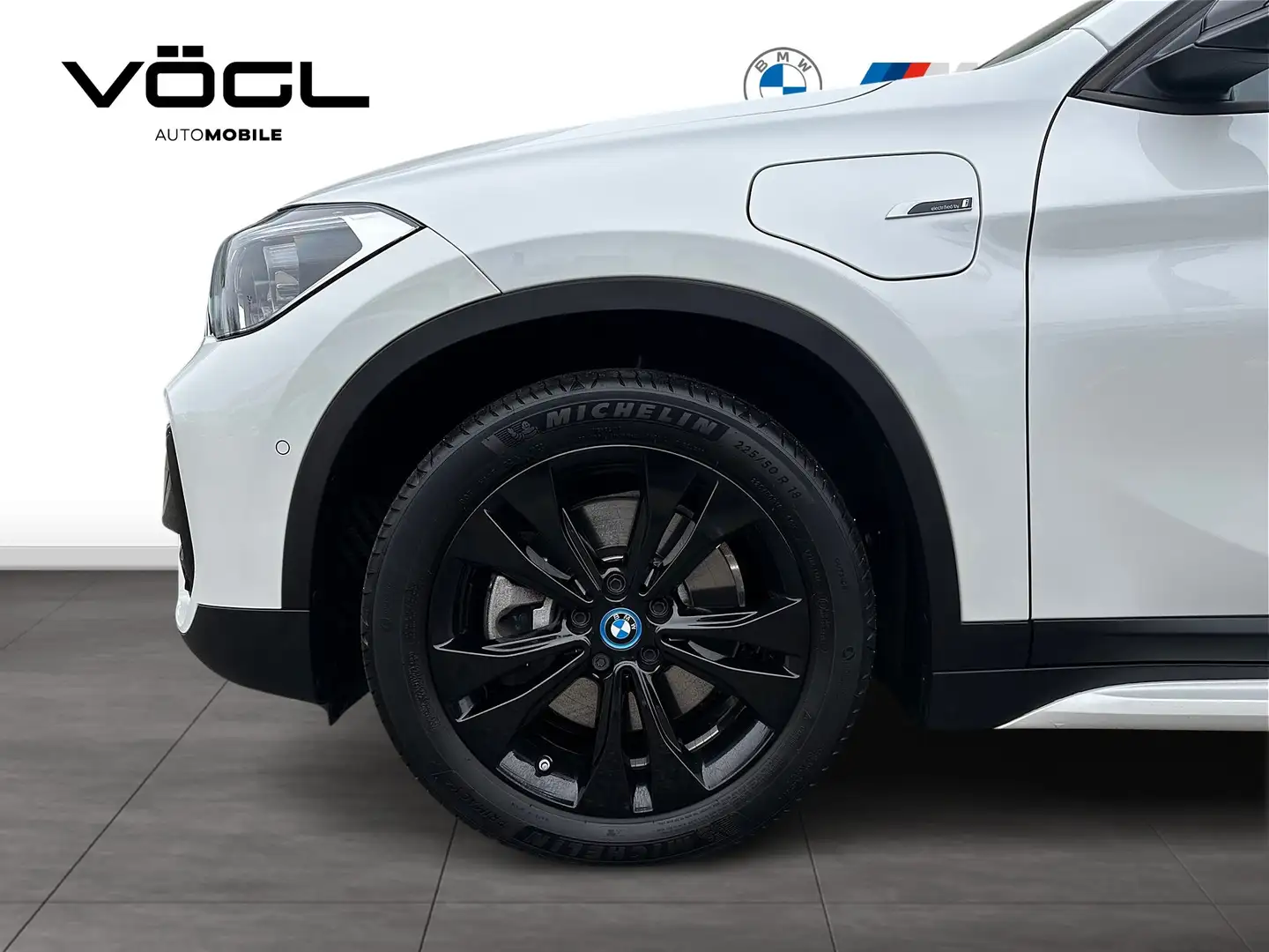 BMW X1 xDrive25e Head-Up Business Paket Sport Line Blanc - 2