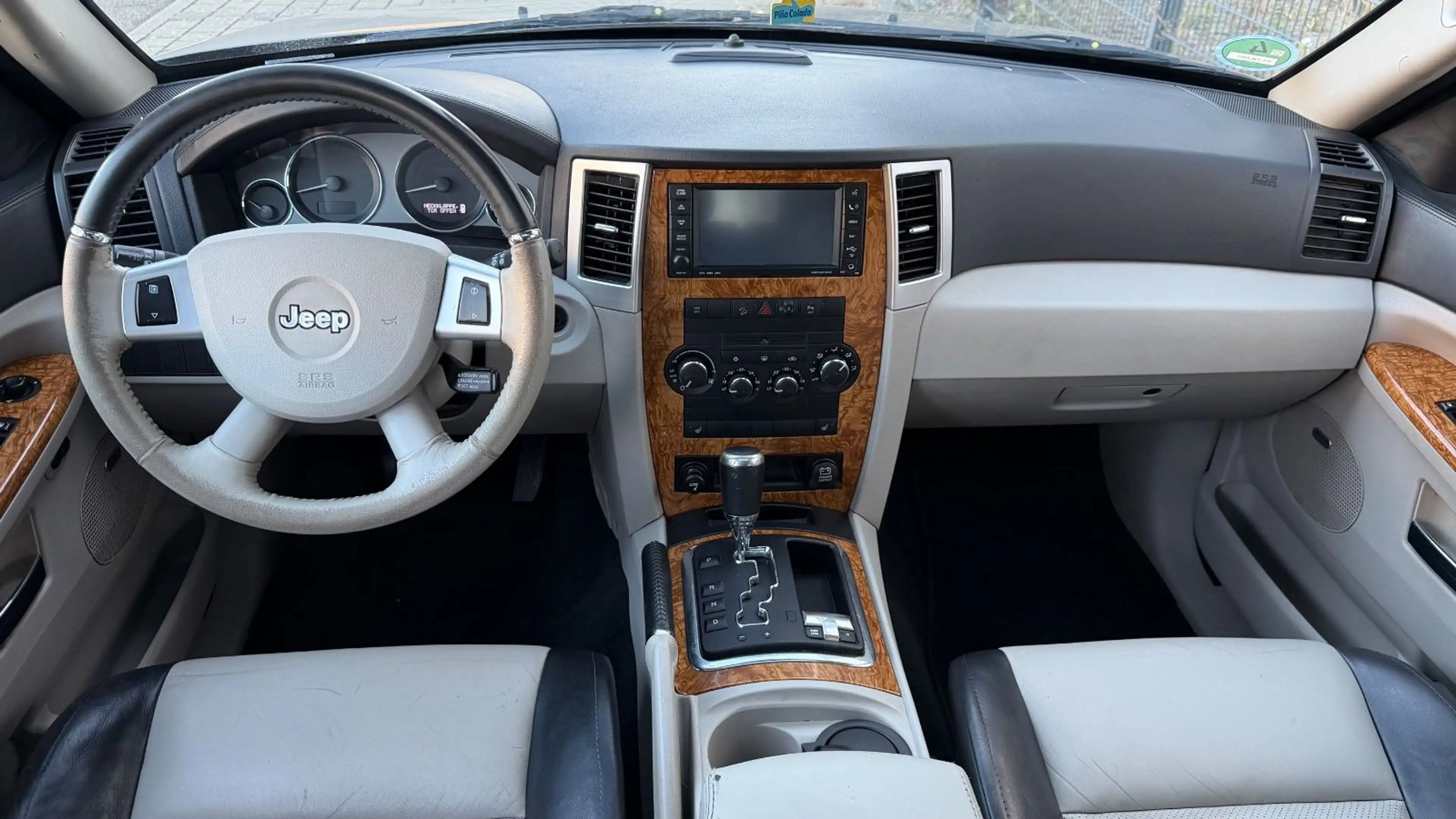Jeep Grand Cherokee 3.0 CRD 4X4 AUTOMATIK TÜV,SHZ,AHK — photo 11