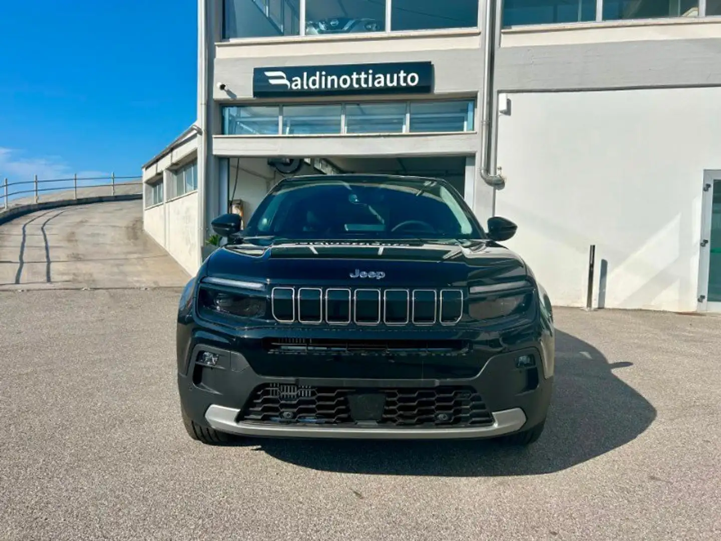 Jeep Avenger Avenger 1.2 Turbo 100 CV Summit Nero - 2
