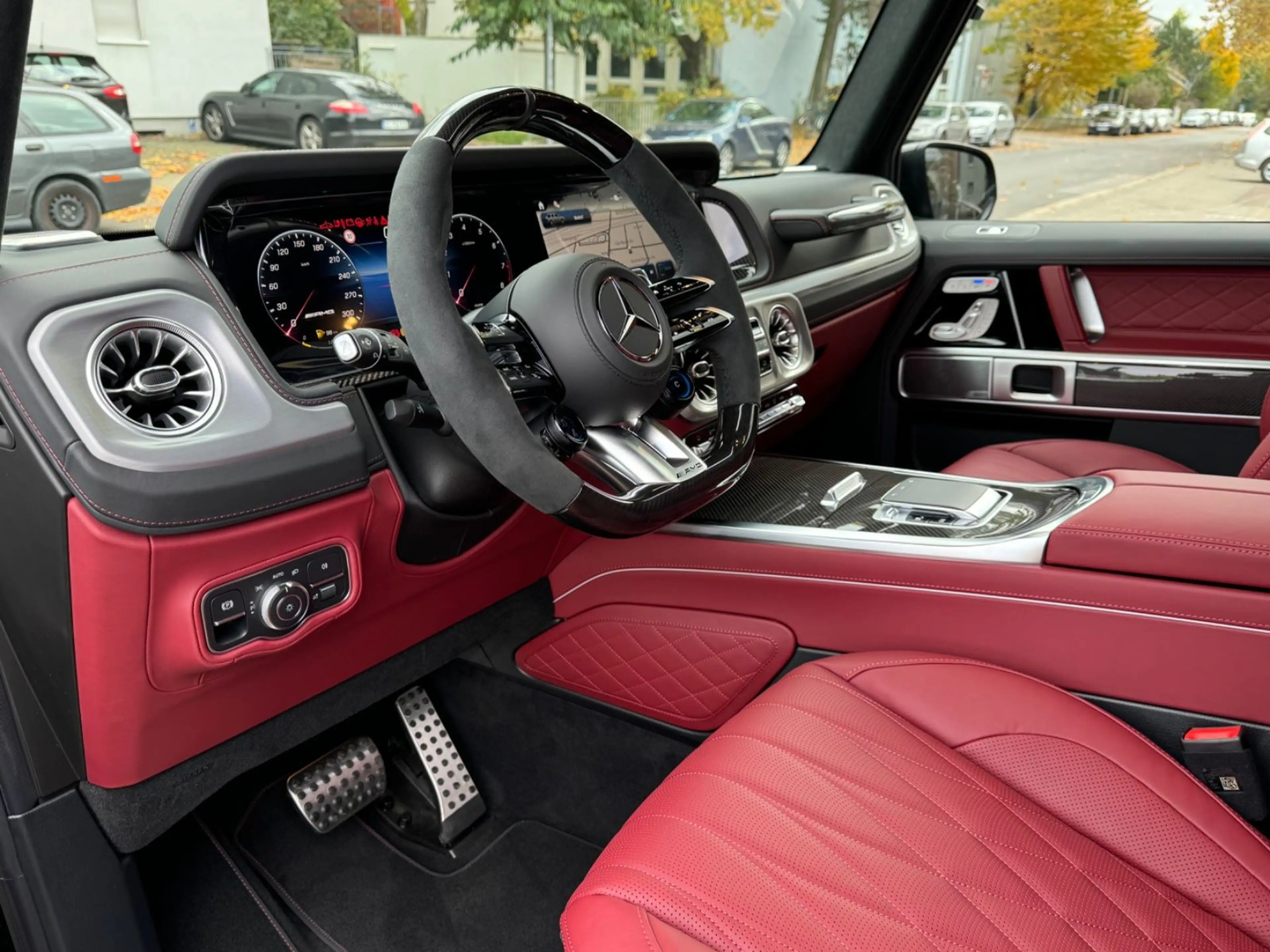 Mercedes-Benz G 63 AMG MY27|ROT|CARBON EXTERIOR|ACTIVE RIDE|SUPERIOR — photo 7