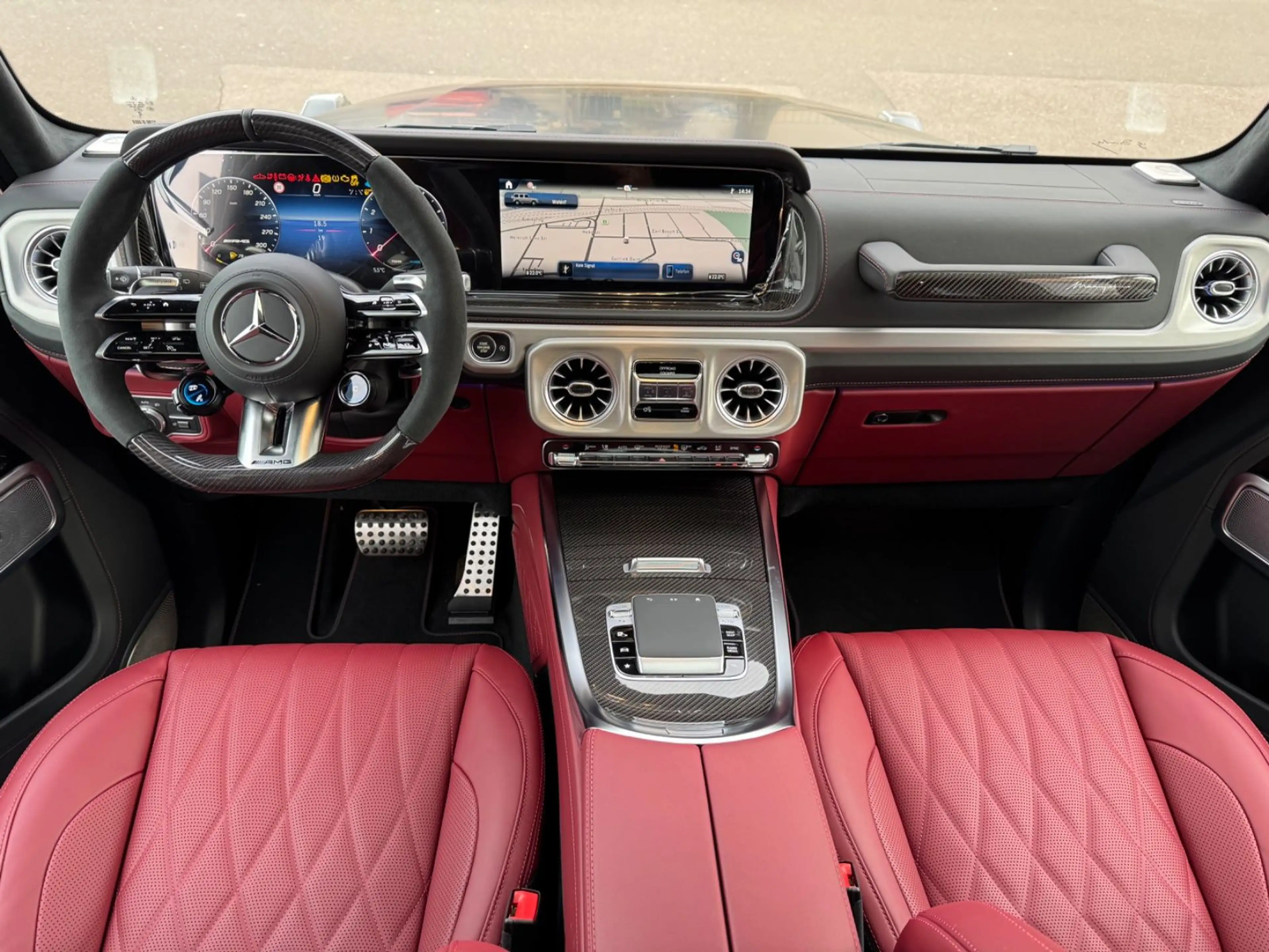 Mercedes-Benz G 63 AMG MY27|ROT|CARBON EXTERIOR|ACTIVE RIDE|SUPERIOR — photo 12
