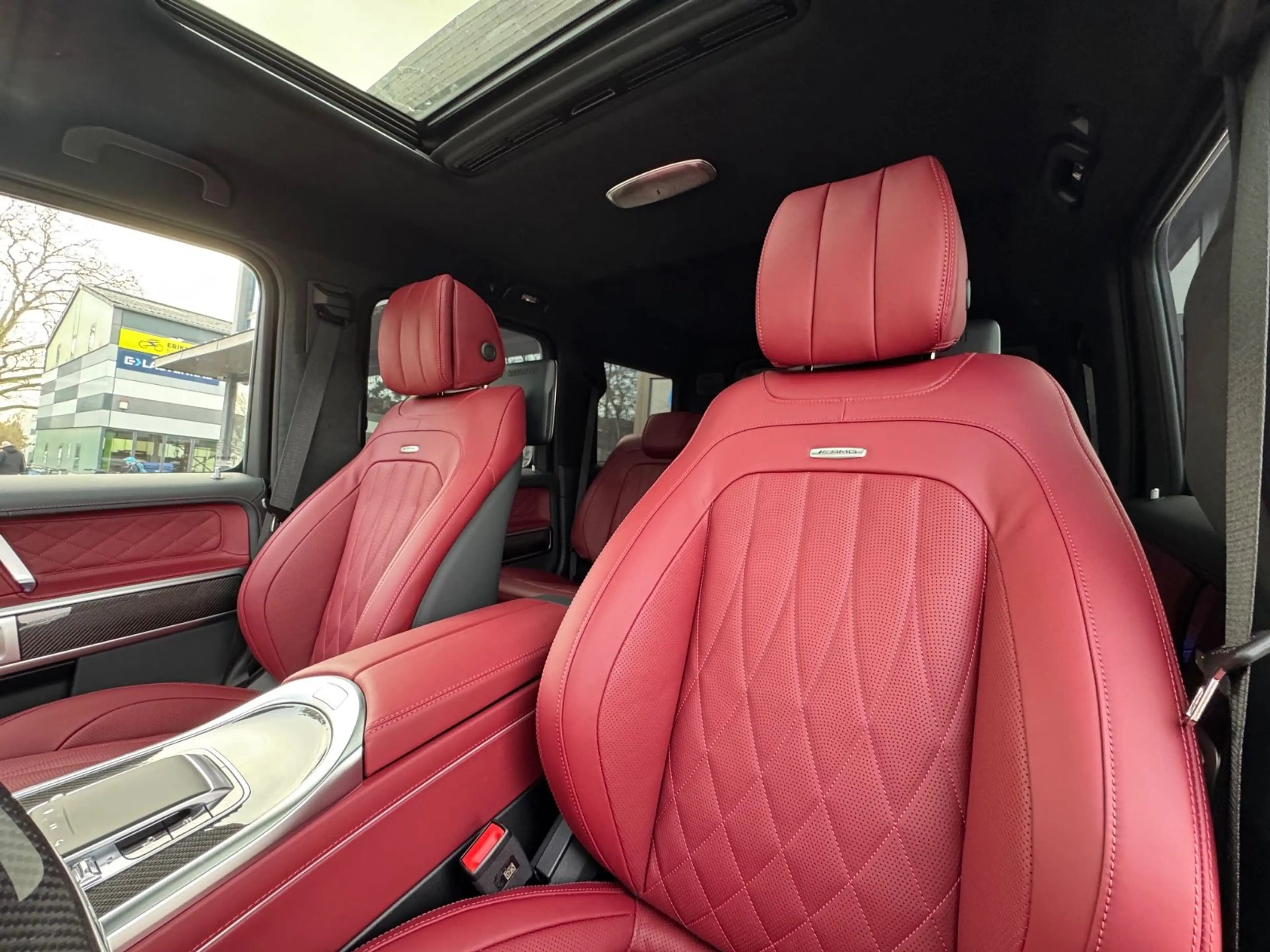 Mercedes-Benz G 63 AMG MY27|ROT|CARBON EXTERIOR|ACTIVE RIDE|SUPERIOR — photo 11