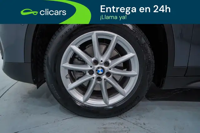 BMW X1 view 11