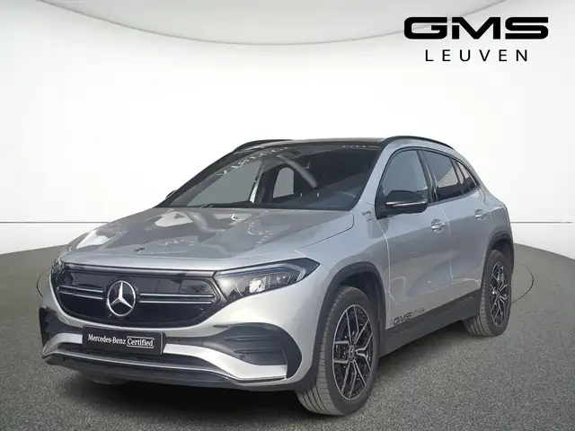 Mercedes-Benz EQA 300 4MATIC AMG Line