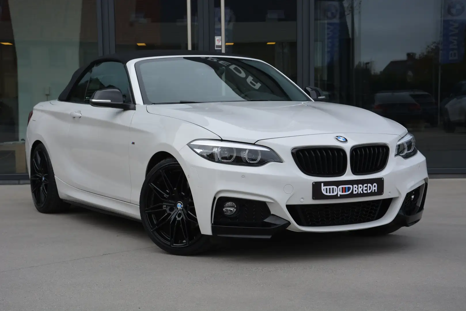 BMW 230 i Cabrio xDrive M-Performance/HarmanKardon/Memory Blanc - 1