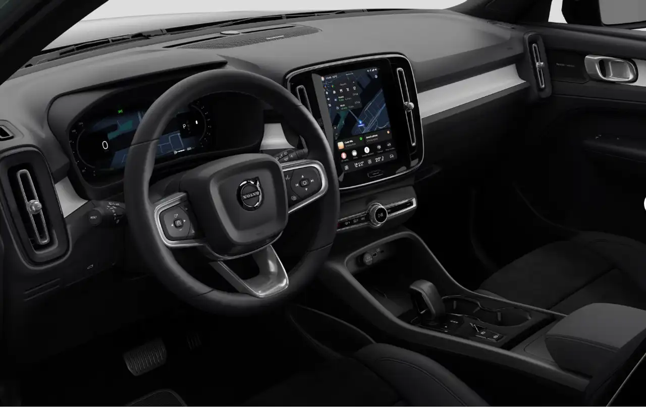 Volvo XC40 2026