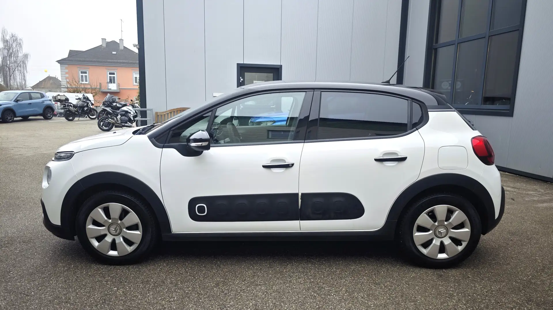Citroen C3 Shine Weiß - 2