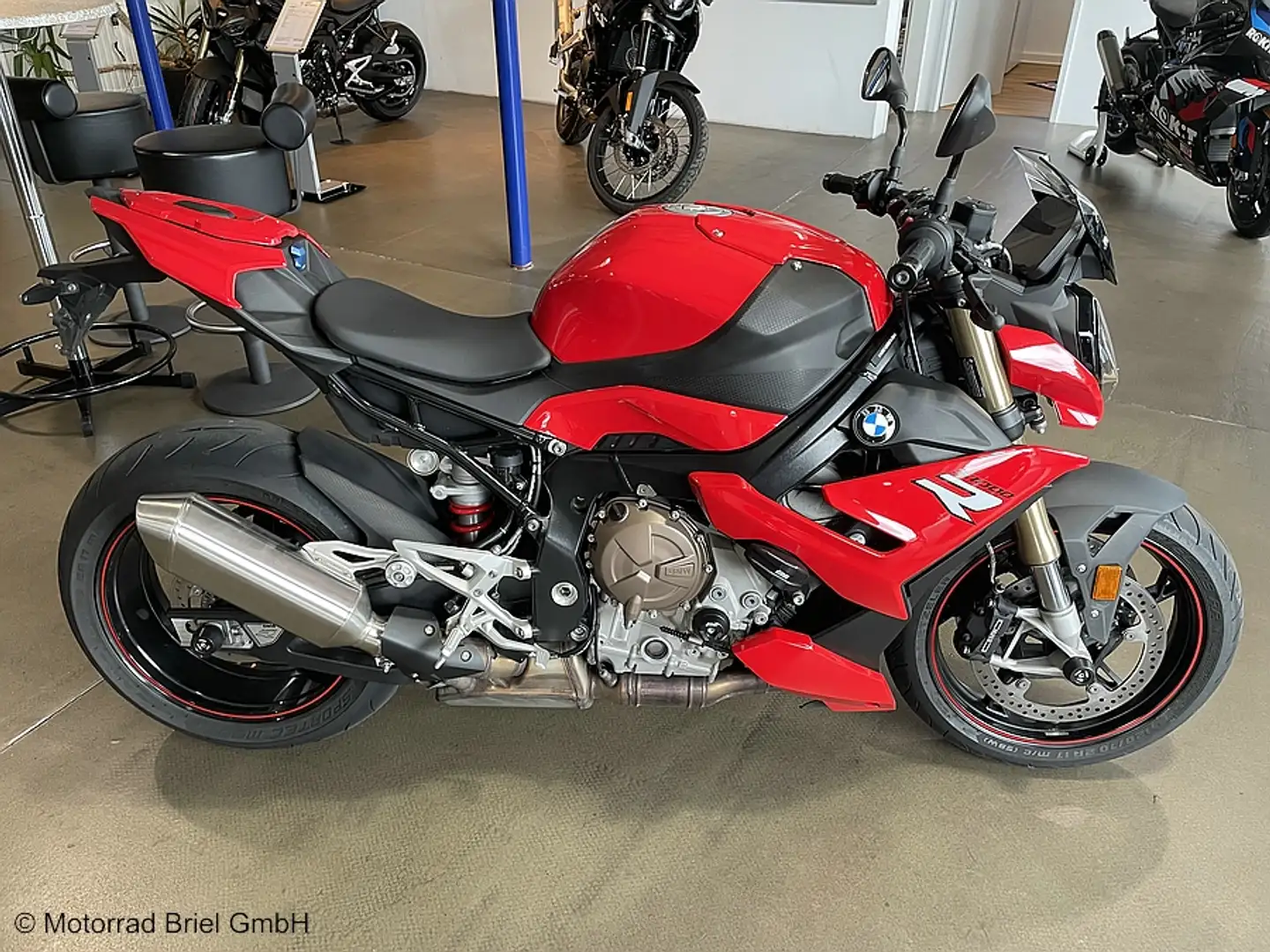 BMW S 1000 R - 1