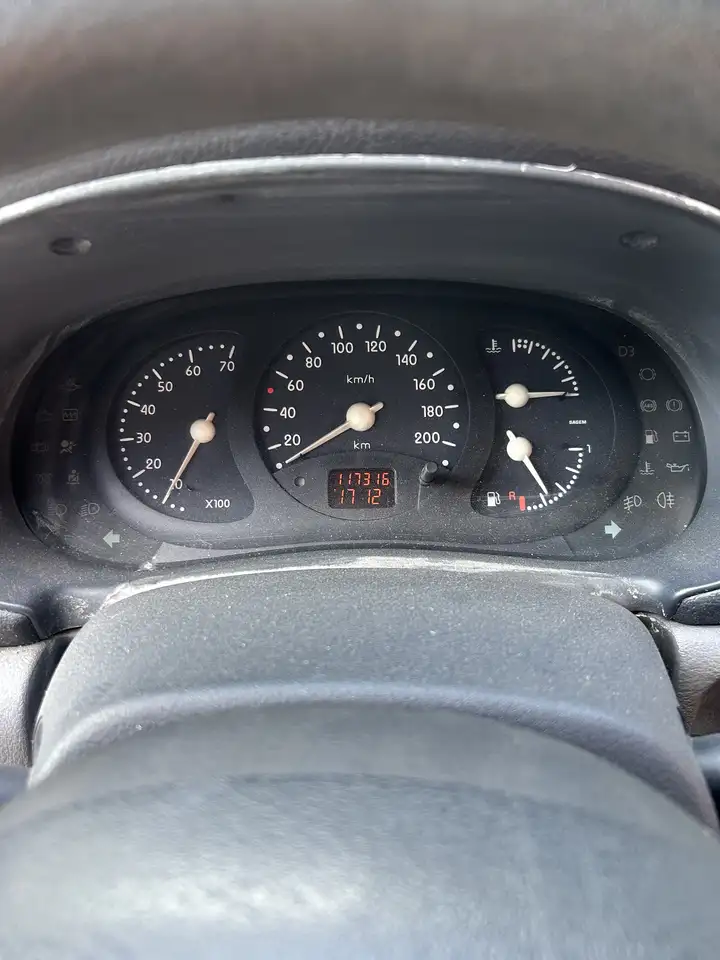 Renault Clio 3p 1.2 One O, foto 5