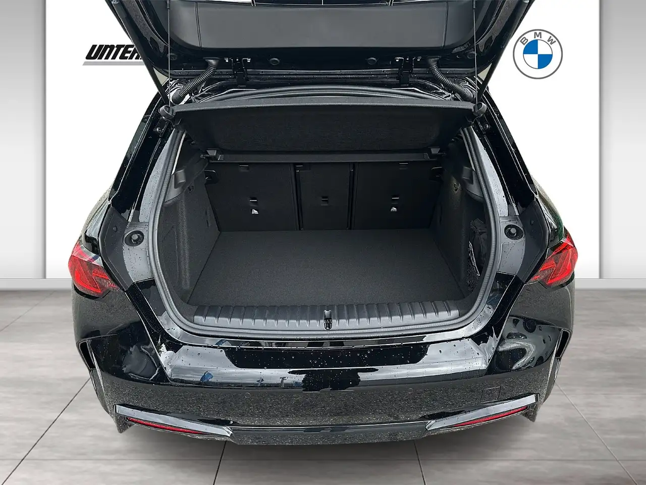 BMW 116 5-Türer DAB Parkassistent Klimaaut. Shz 12