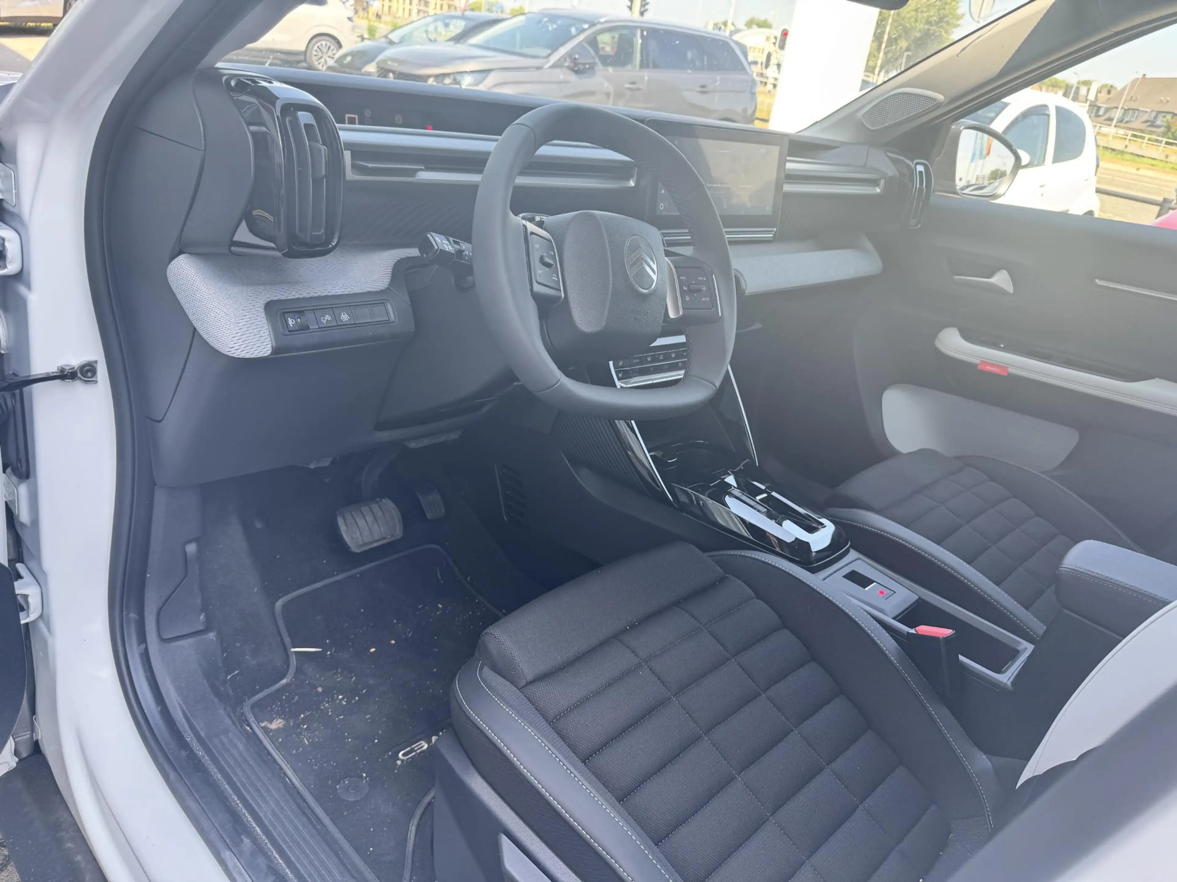 Citroen C3 Aircross 1.2 Hybrid 145pk Max 7p. — photo 13