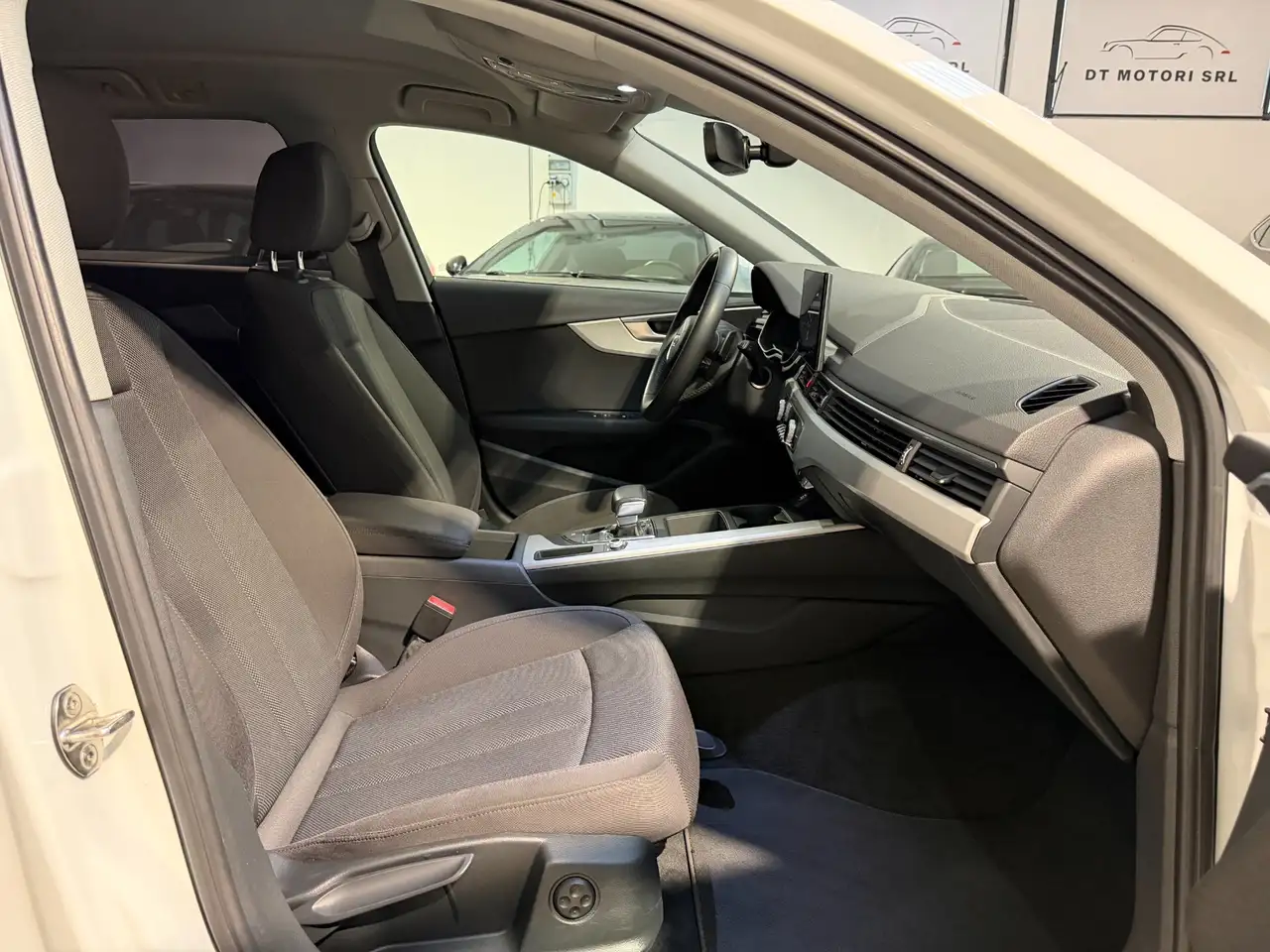 Audi A4 Avant 2.0 TDI VIRTUAL-MMI PLUS-CARPLAY-LED, миниатюра 12
