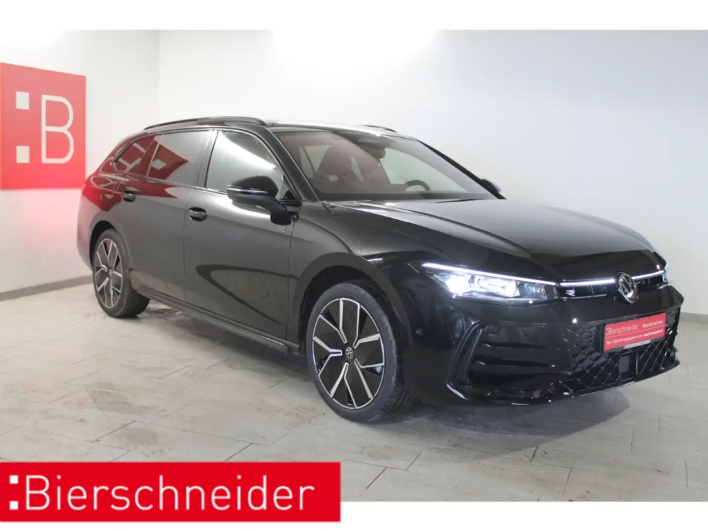 Volkswagen Passat 2.0 TDI DSG 4Mo. 2x R-Line Signature 19 PANO STAND Schwarz - 1