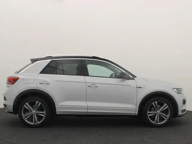 Volkswagen T-Roc view 20