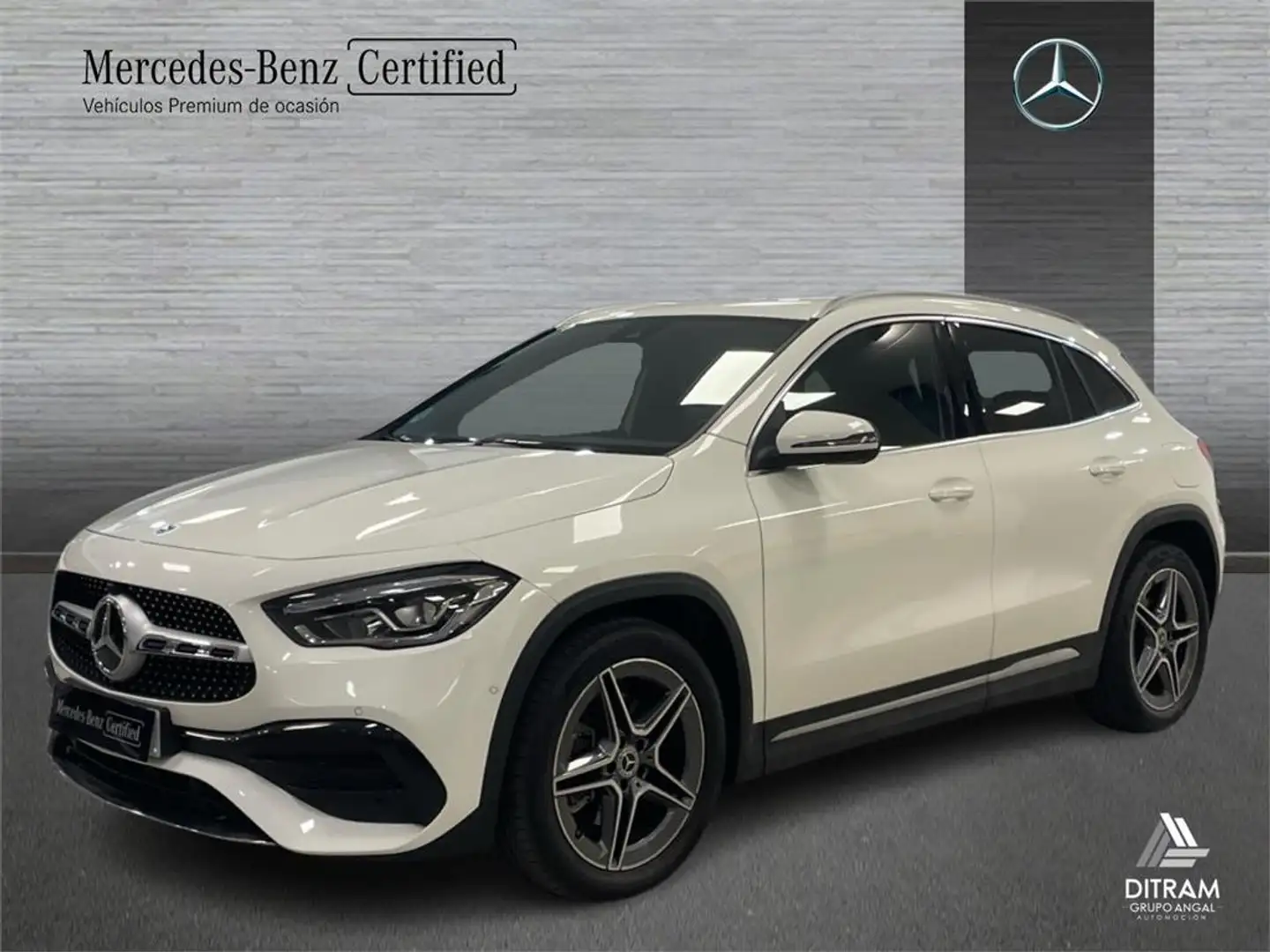 Mercedes-Benz GLA 200 D - 1