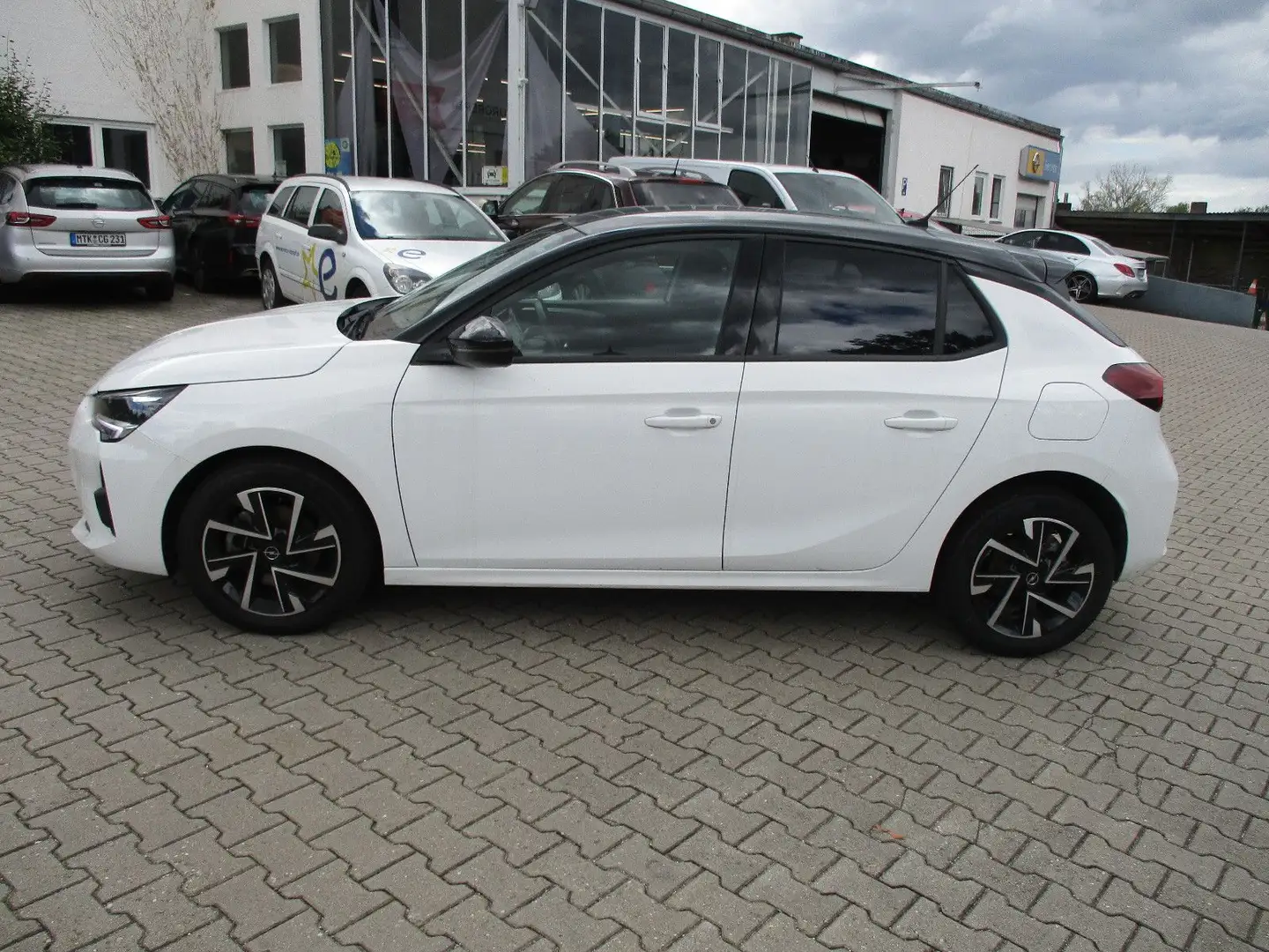 Opel Corsa F GS Line 1,2 Turbo 100PS Blanco - 2