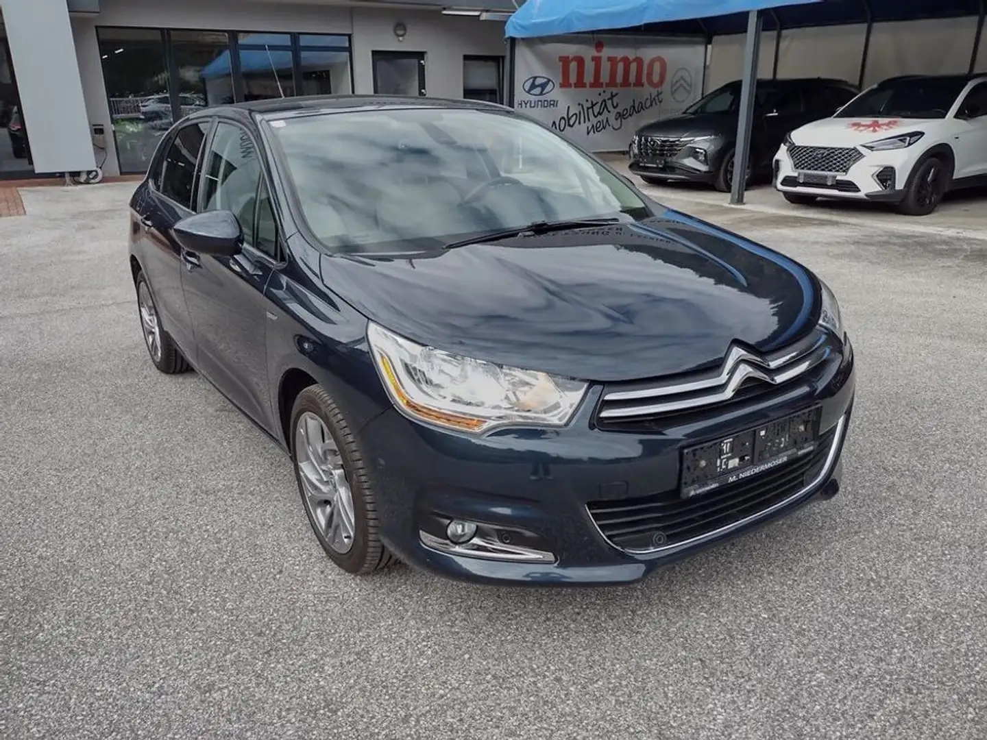 Citroen C4 1,2 ETHP S&S Exclusive Azul - 1