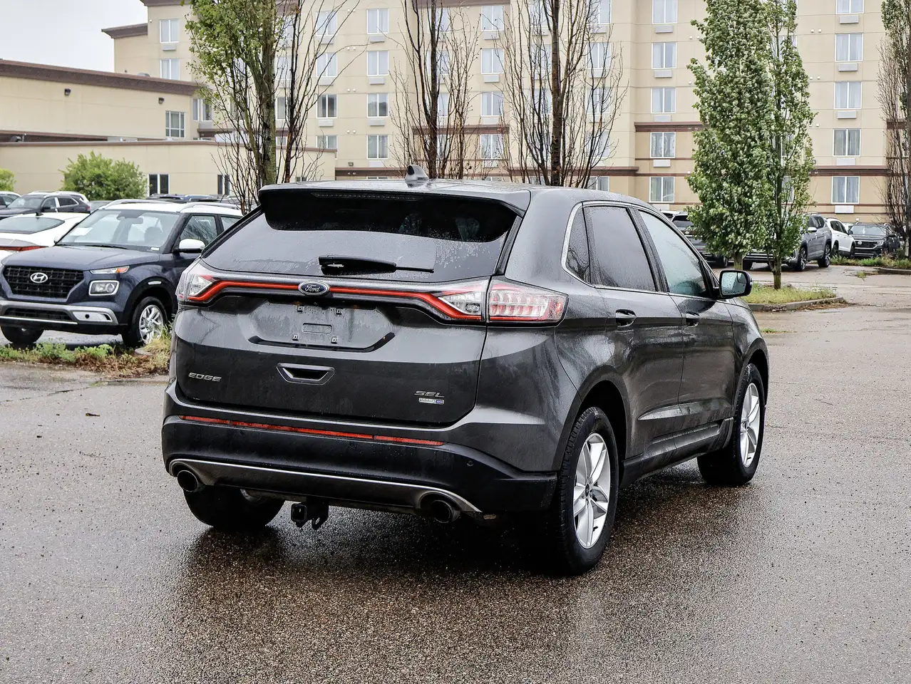 Ford Edge photo Ford Edge