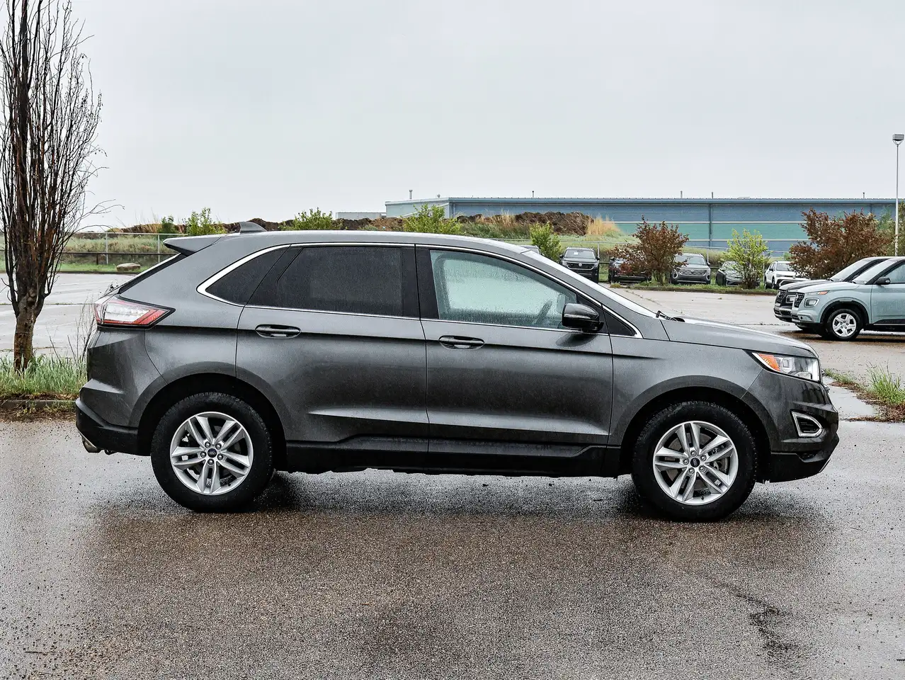 Ford Edge photo Ford Edge